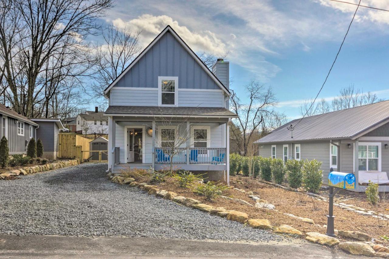 Downtown Brevard Retreat With Fire Pit And Deck! Exterior foto